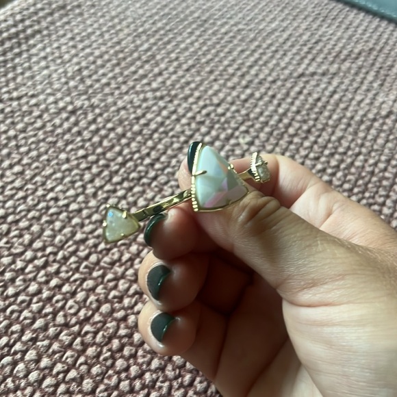 Kendra Scott Floating Triple Ring - Picture 7 of 7